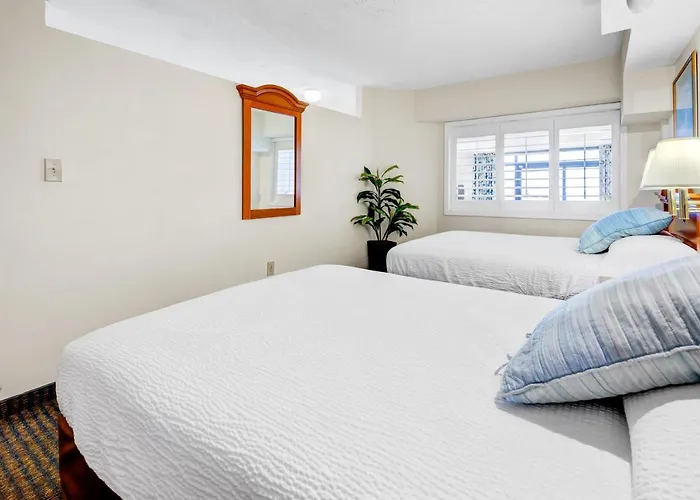 Beach Cove Bungalow